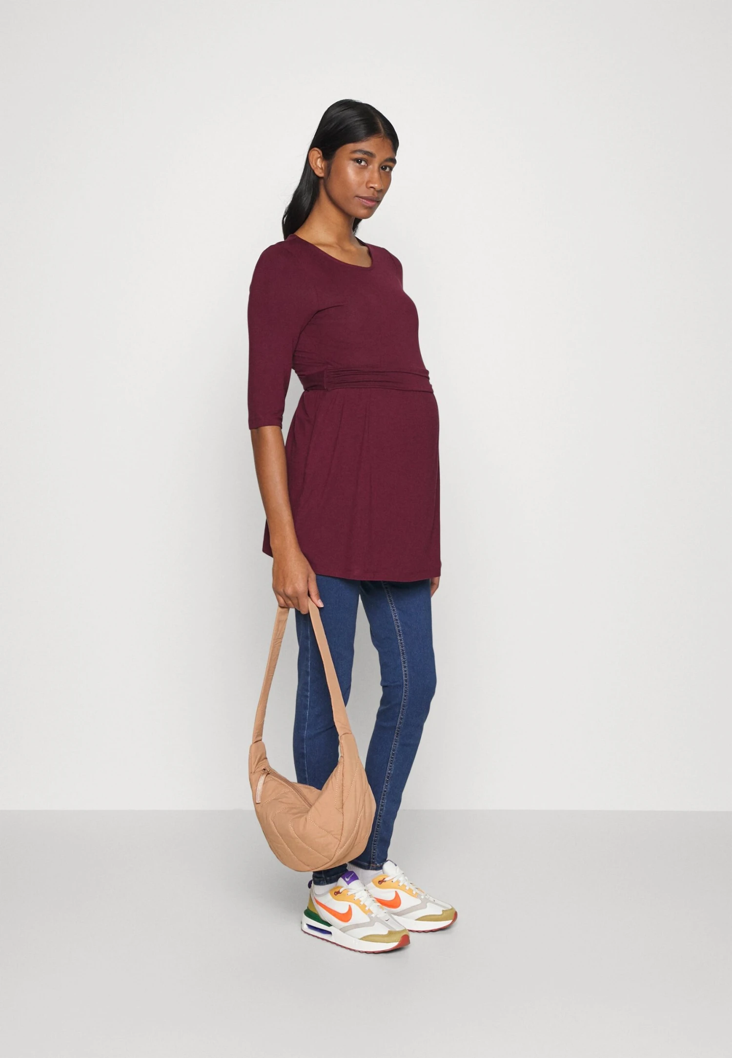 Flare Top- Longsleeve - Dark Red 4 Flare Top- Longsleeve - Dark Red - Afbeelding 2