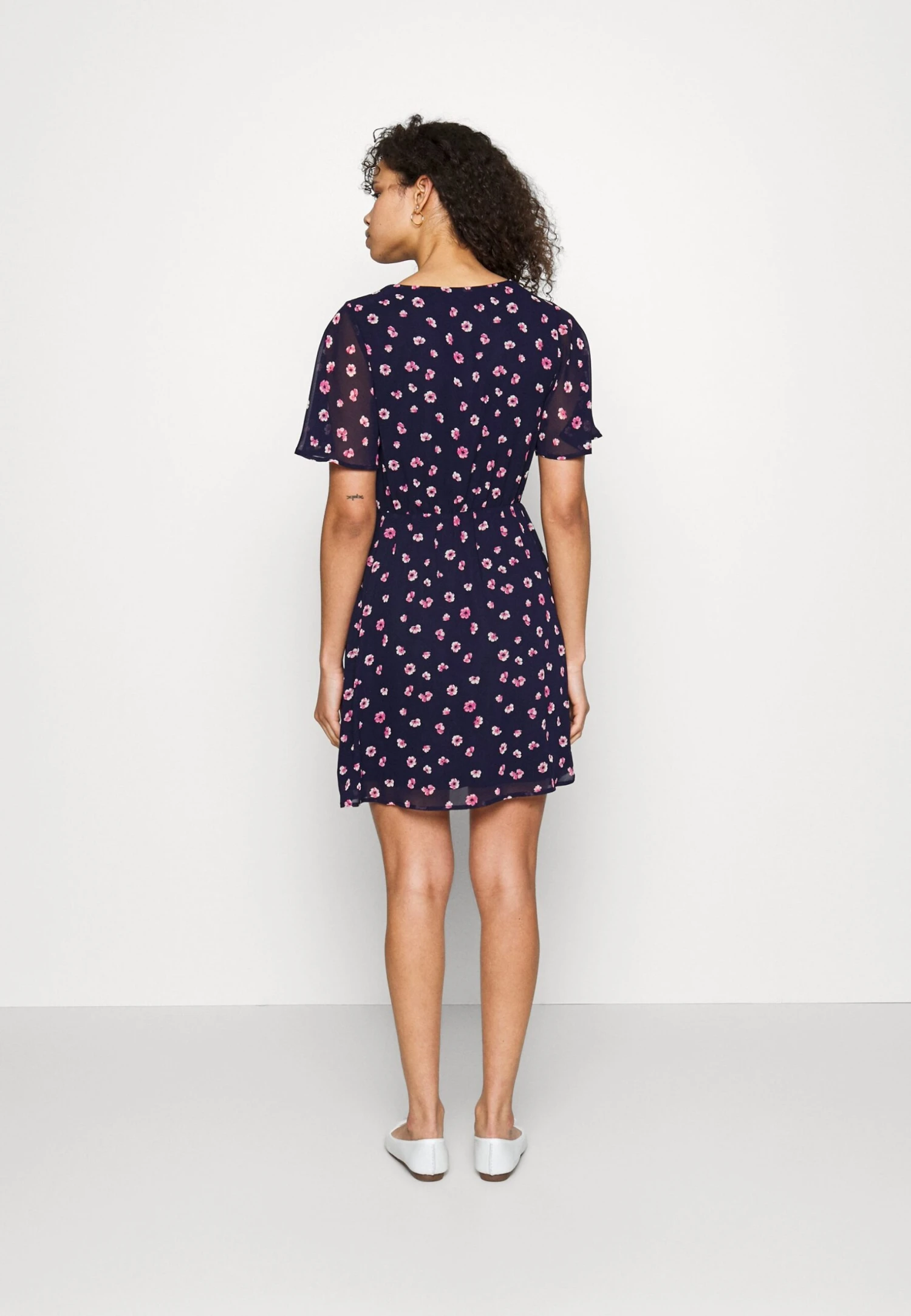 Anna Field V-Neck Sleeve Dress- Jurk - Dark Blue/Pink 7 Anna Field V-Neck Sleeve Dress- Jurk - Dark Blue/Pink - Afbeelding 5
