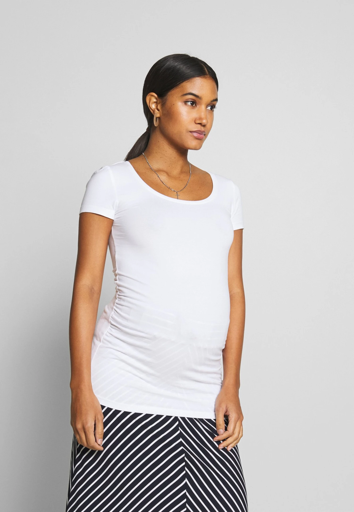 3Er Pack - T-Shirt Basic - White/Black/Dark Grey 5 3Er Pack - T-Shirt Basic - White/Black/Dark Grey - Afbeelding 3