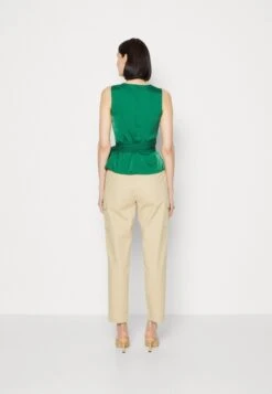 Anna Field Top - Green 10 Anna Field Top - Green -Anna Field 302cb8b4a041409dae2d8d4232627522