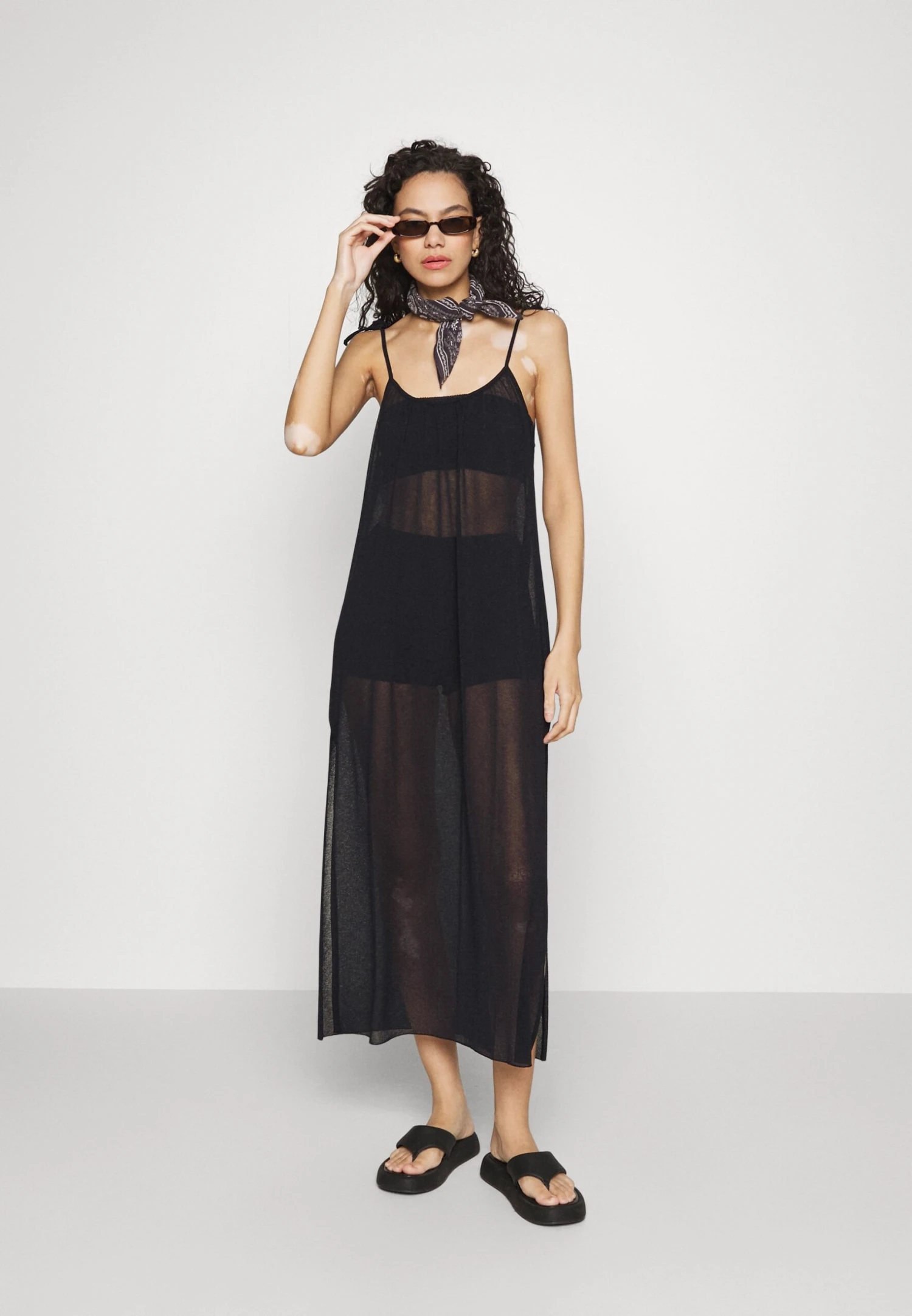 Anna Field Simple Strap Beach Dress - Strandaccessoire - Black 4 Anna Field Simple Strap Beach Dress - Strandaccessoire - Black - Afbeelding 2