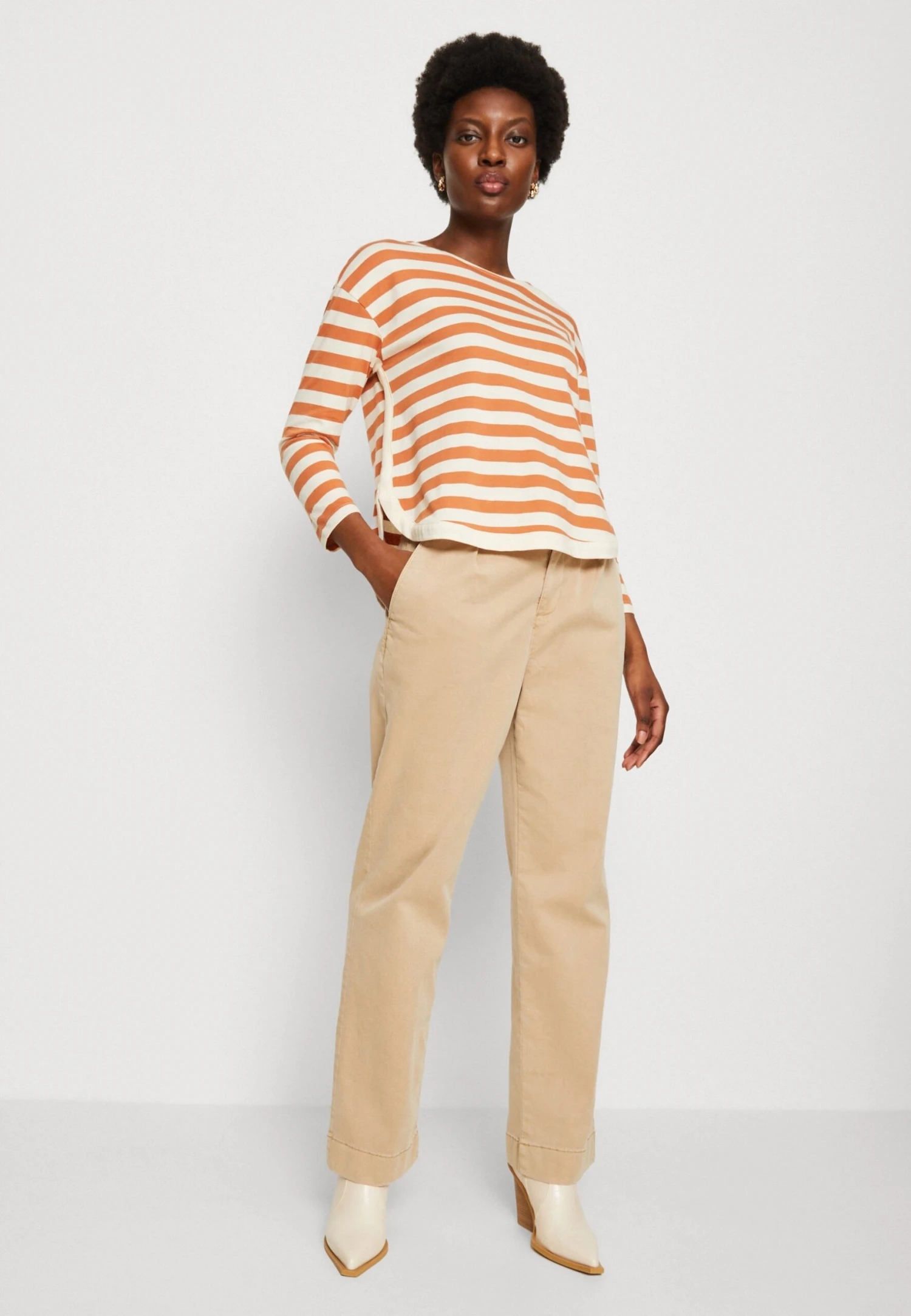 Anna Field Longsleeve - White/Apricot 6 Anna Field Longsleeve - White/Apricot - Afbeelding 4