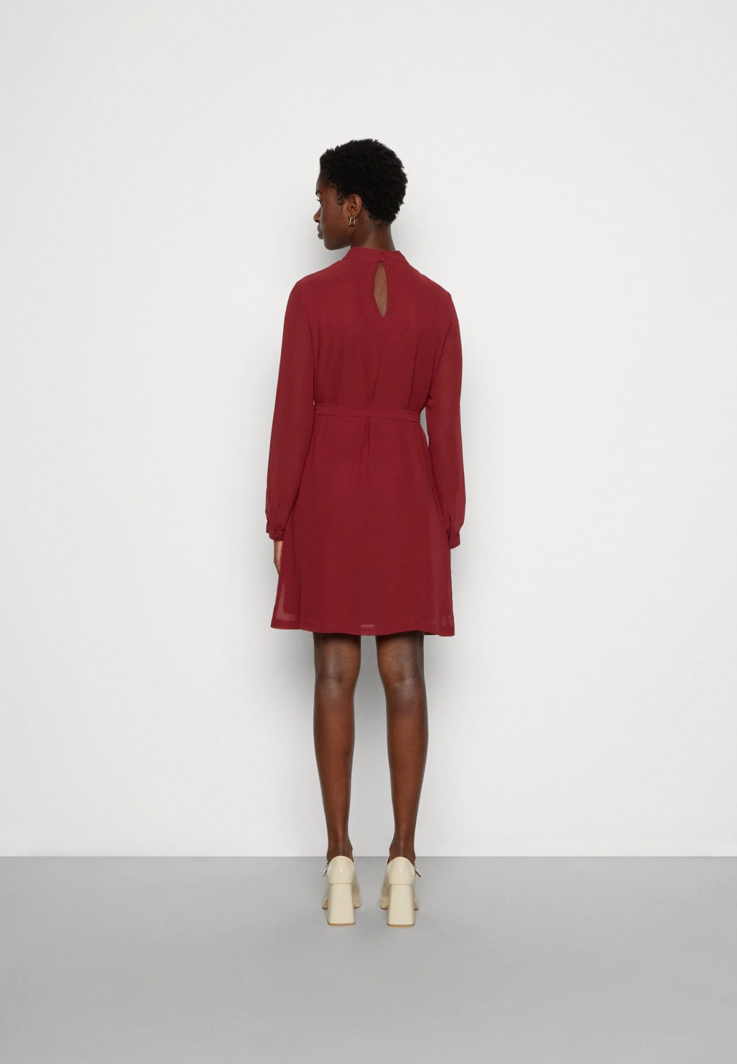 Anna Field Jurk - Dark Red 5 Anna Field Jurk - Dark Red - Afbeelding 3