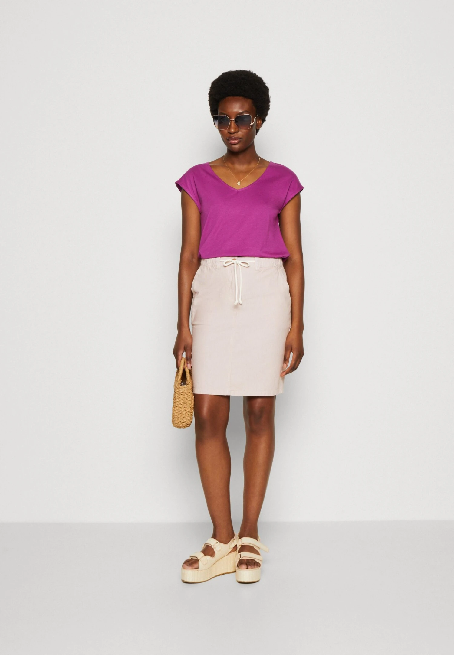 Anna Field T-Shirt Basic - Purple 4 Anna Field T-Shirt Basic - Purple - Afbeelding 2