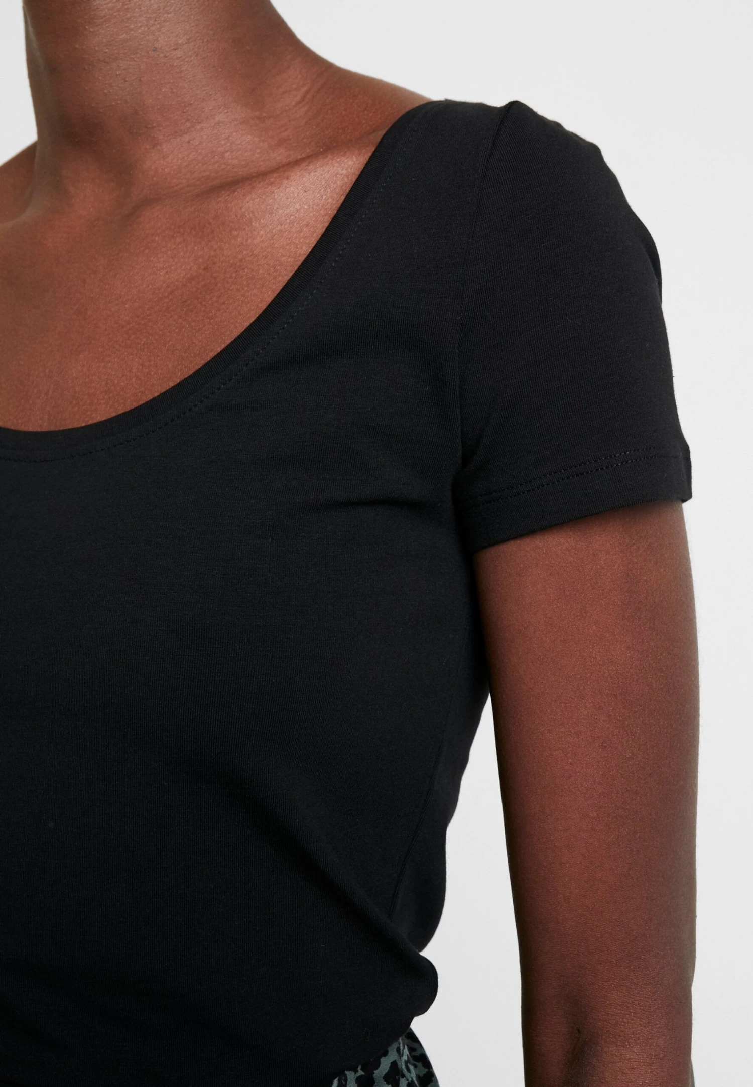 Anna Field 2 Pack- T-Shirt Basic - Black 8 Anna Field 2 Pack- T-Shirt Basic - Black - Afbeelding 6