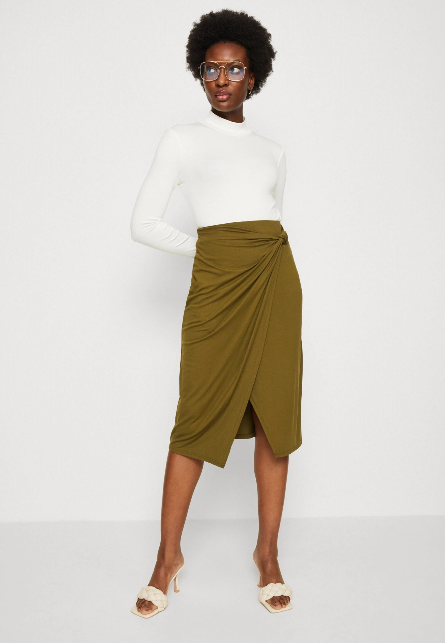Anna Field Front Knot Midi Skirt - Kokerrok - Khaki 6 Anna Field Front Knot Midi Skirt - Kokerrok - Khaki - Afbeelding 4