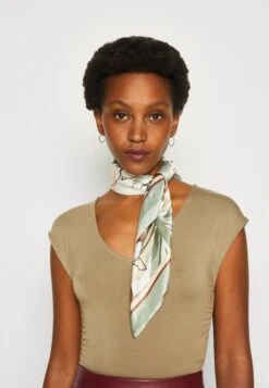 Anna Field T-Shirt Print - Beige -Anna Field 487fb0aad95b4f61b34daa8dbd015832