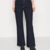 Kick Flare - Bootcut Jeans - Dark Blue Denim 1 Kick Flare - Bootcut Jeans - Dark Blue Denim -Anna Field 490d094a1c35470ea5e7a4ffd9869ccc