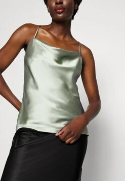 Anna Field Top - Light Green -Anna Field 49280a3aef6343a8a4ded1ec7948deb3