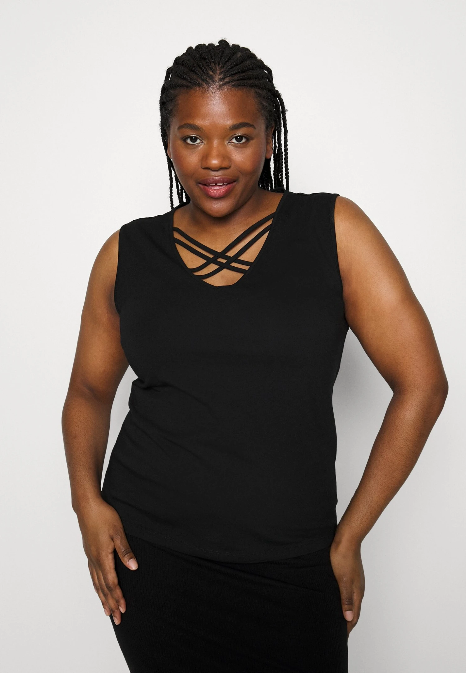 Plus Size - Top - Black 6 Plus Size - Top - Black - Afbeelding 4