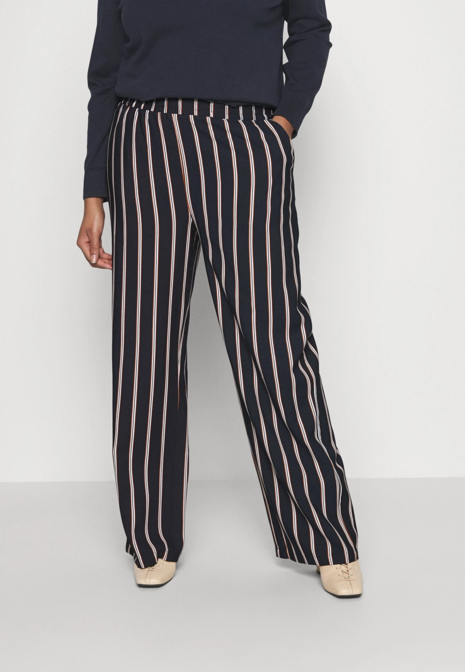 Wide Leg Pant - Broek - Dark Blue/Brown/White 3 Wide Leg Pant - Broek - Dark Blue/Brown/White