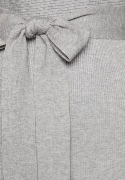 Anna Field Wrap V Ausschnitt Mini Strickkleid Mit Gürtel - Etui-Jurk - Mottled Grey 7 Anna Field Wrap V Ausschnitt Mini Strickkleid Mit Gürtel - Etui-Jurk - Mottled Grey -Anna Field 68d56446f168416394635ca9462d93a4