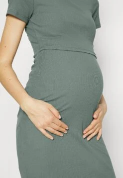 Short Sleeves- Jerseyjurk - Green 13 Short Sleeves- Jerseyjurk - Green -Anna Field 6acf3b1029f04bd28e44044e4222caf1