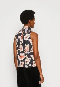 Anna Field Top - Black/Pink 10 Anna Field Top - Black/Pink -Anna Field 74c41fb6e2d848c88862c3f5a97ab243