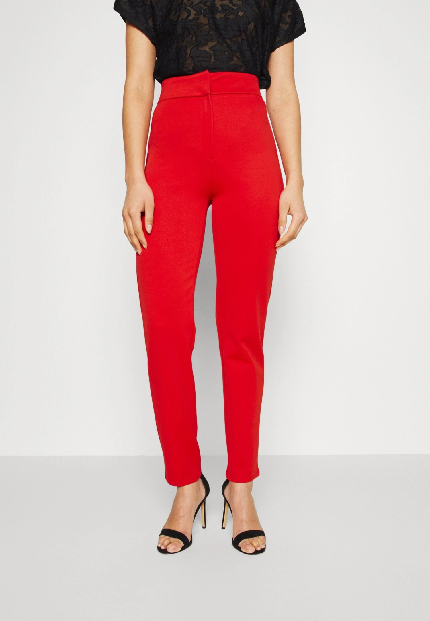 Broek - Red 3 Broek - Red