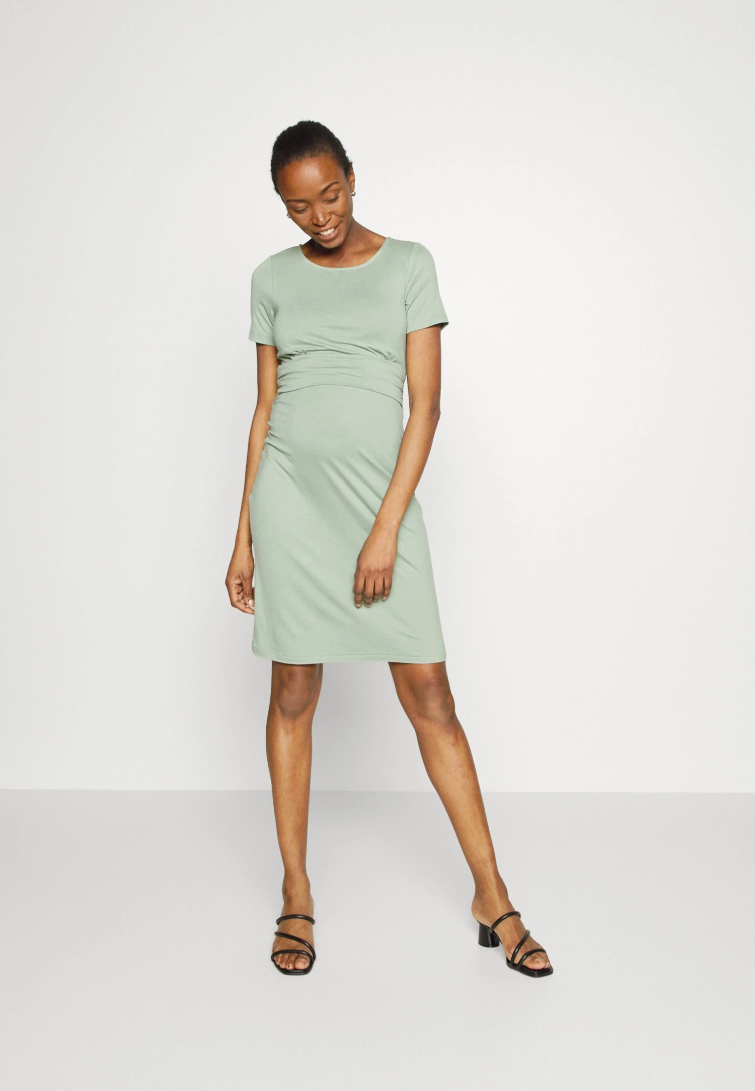 Short Sleeves Ruched Waist Mini Flared Dress - Jerseyjurk - Light Green 4 Short Sleeves Ruched Waist Mini Flared Dress - Jerseyjurk - Light Green - Afbeelding 2