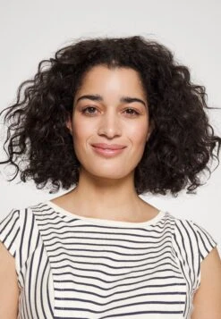 Maternity Baby Doll Nursing Tee- T-Shirt Print -Dark Blue/Off-White -Anna Field 8c3abe7c8c1f46f5a45d96808f456c74