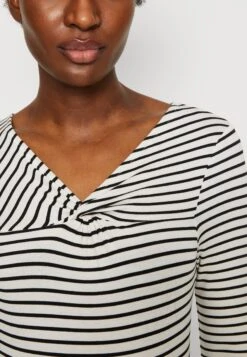 Anna Field Longsleeve - White/Black 13 Anna Field Longsleeve - White/Black -Anna Field b0239e5a4ea043f181c0722d961da362