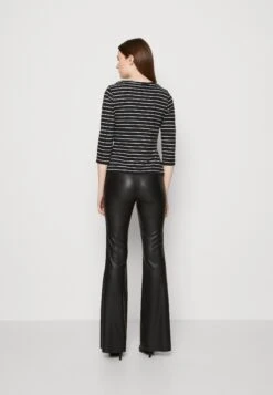 Anna Field Longsleeve - Black White -Anna Field b4a4210339ae4ed9963c2626160335b9