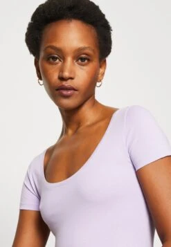 Anna Field 3 Pack - T-Shirt Basic - Purple/White/Mottled Light Grey 15 Anna Field 3 Pack - T-Shirt Basic - Purple/White/Mottled Light Grey -Anna Field c3004694c39c46f6b9df92b3366e1c04