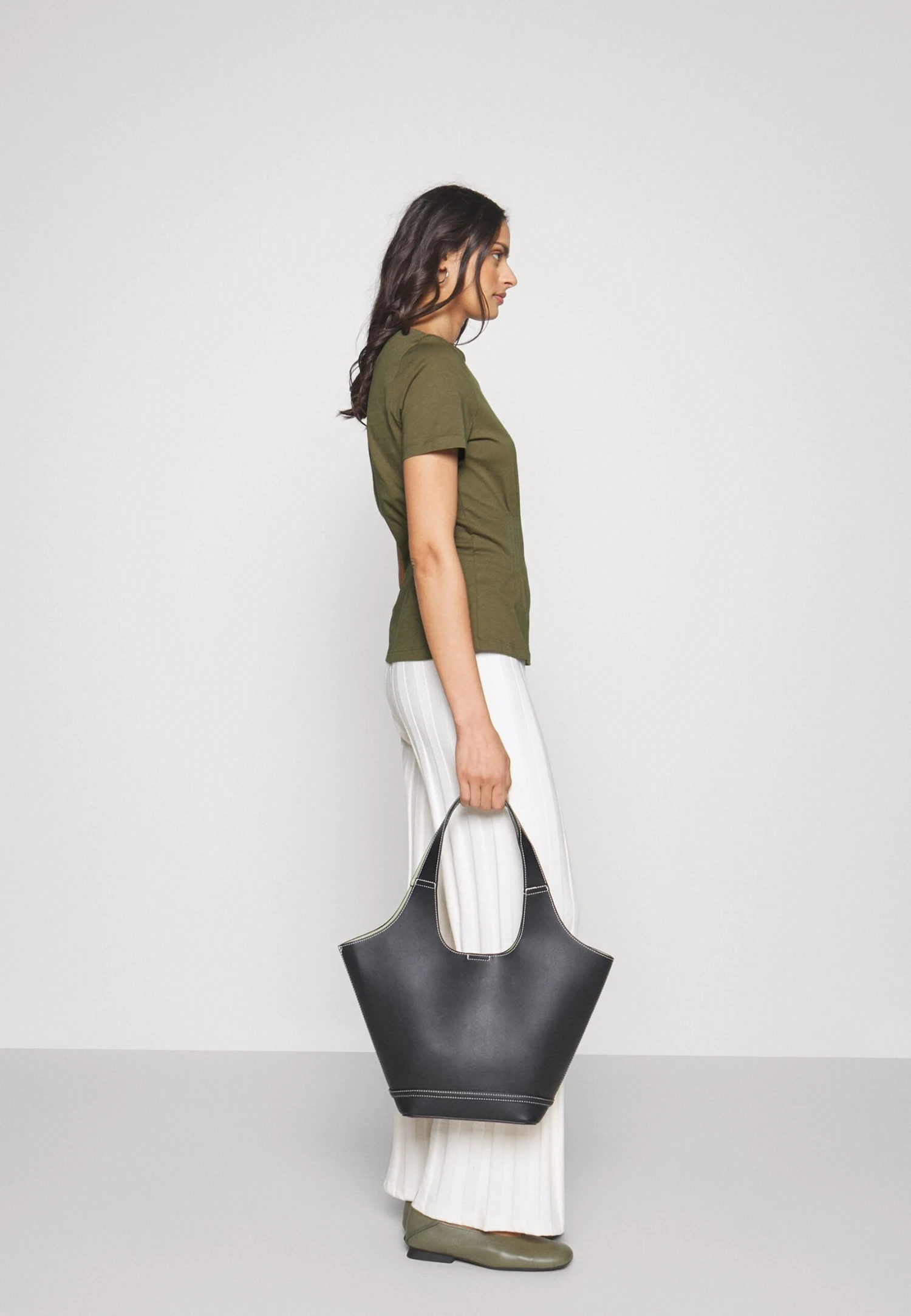 Anna Field T-Shirt Basic - Khaki 7 Anna Field T-Shirt Basic - Khaki - Afbeelding 5