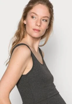 3 Pack - Top - Black/Dark Grey/White 13 3 Pack - Top - Black/Dark Grey/White -Anna Field cb8c2b685982457f9421a6e16e38a678