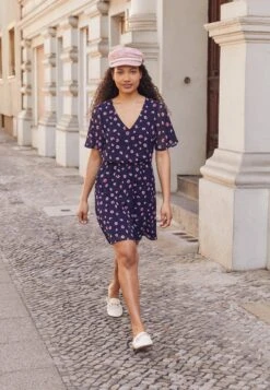 Anna Field V-Neck Sleeve Dress- Jurk - Dark Blue/Pink 12 Anna Field V-Neck Sleeve Dress- Jurk - Dark Blue/Pink -Anna Field cd9a0483014d4744afd3656e9f5b02b9