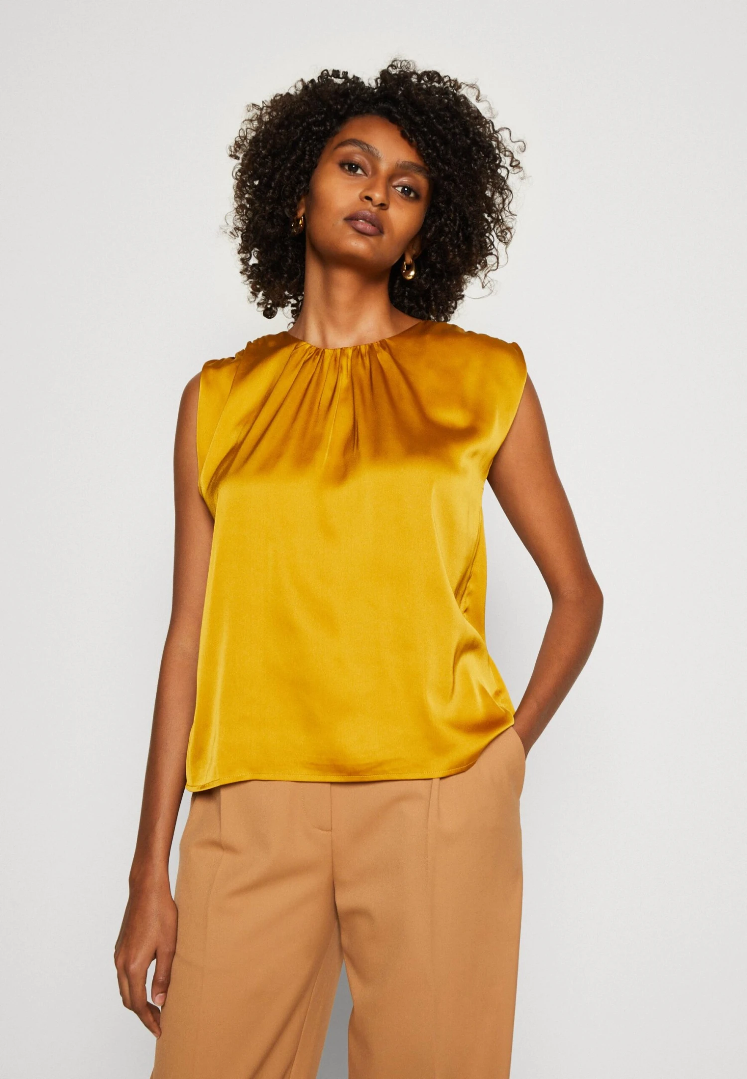Anna Field Top - Gold-Coloured 6 Anna Field Top - Gold-Coloured - Afbeelding 4