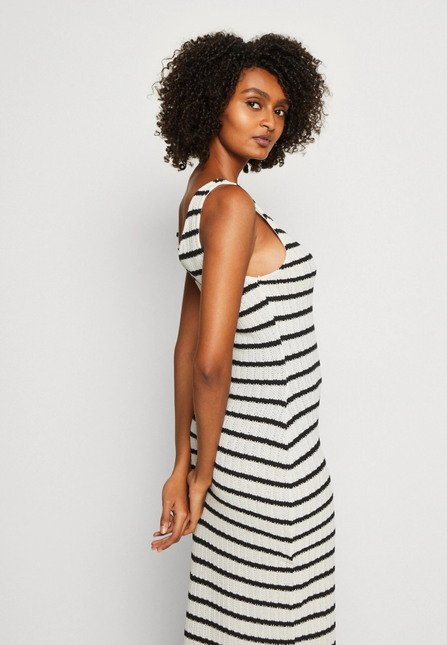 Anna Field Gebreide Jurk - Black/White 6 Anna Field Gebreide Jurk - Black/White - Afbeelding 4