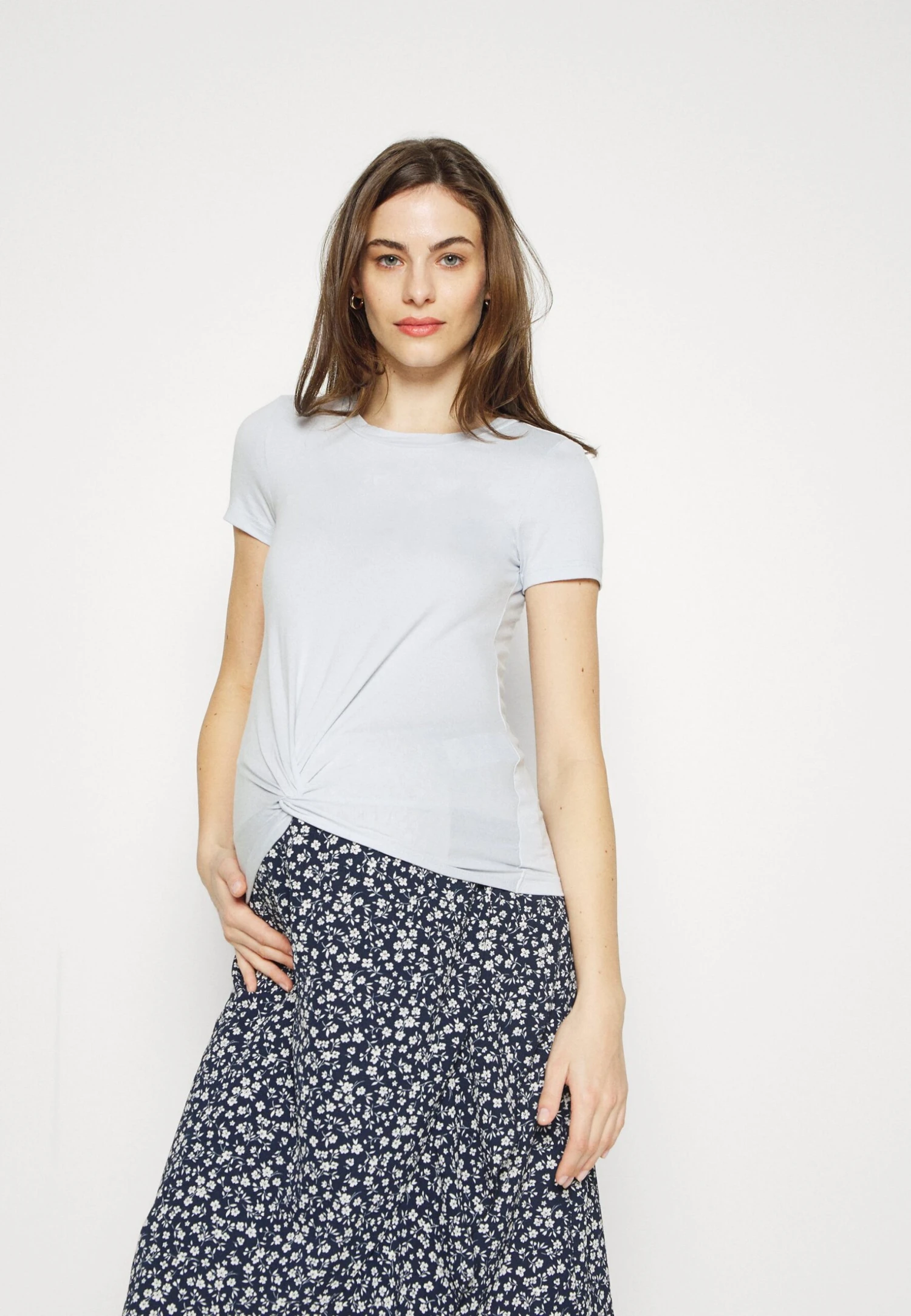 T-Shirt Basic - Light Blue 3 T-Shirt Basic - Light Blue