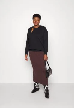 Anna Field -Anna Field e89811d4d7b24ad4998b78d097aaea01