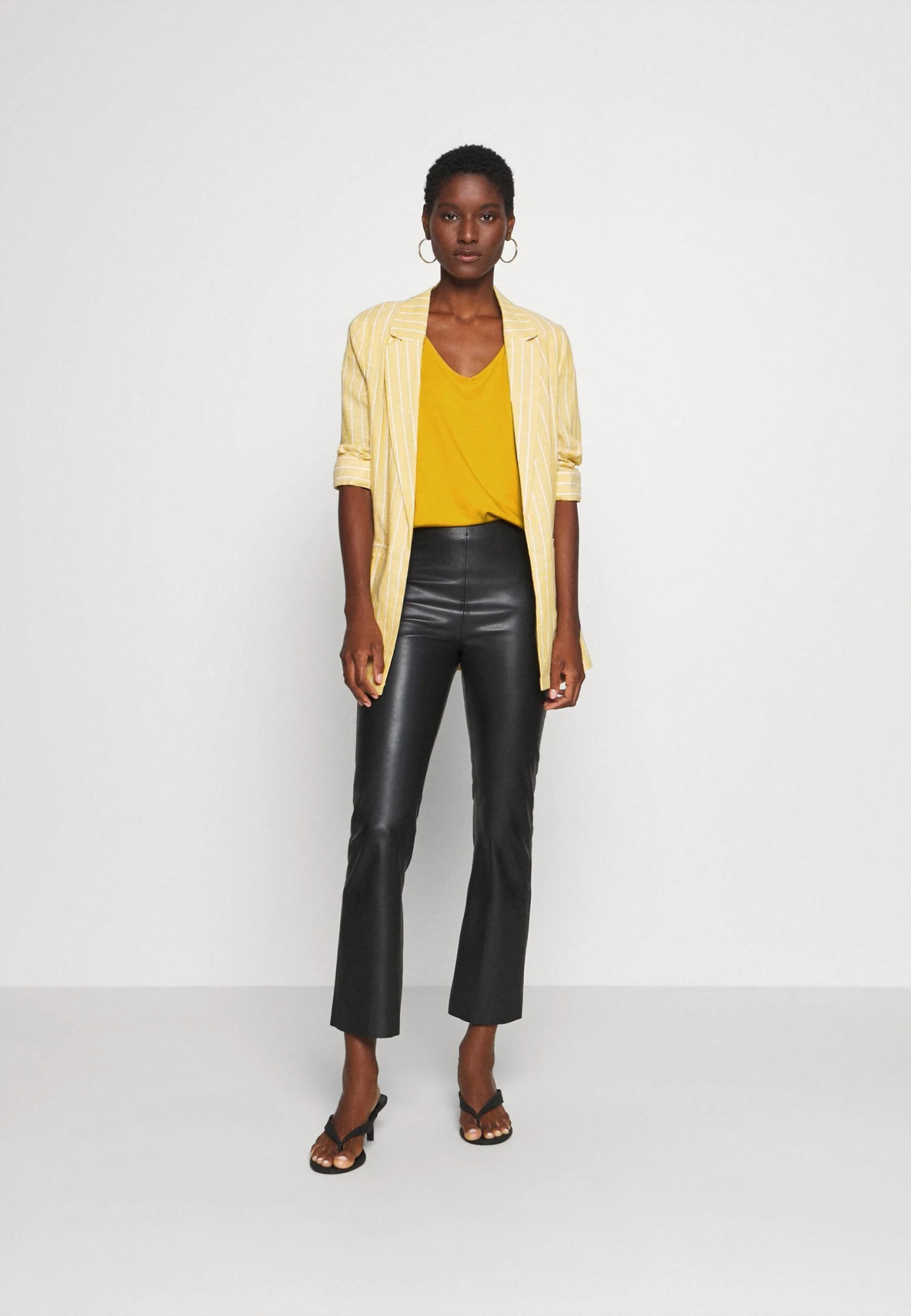 Anna Field T-Shirt Basic - Golden Yellow 4 Anna Field T-Shirt Basic - Golden Yellow - Afbeelding 2