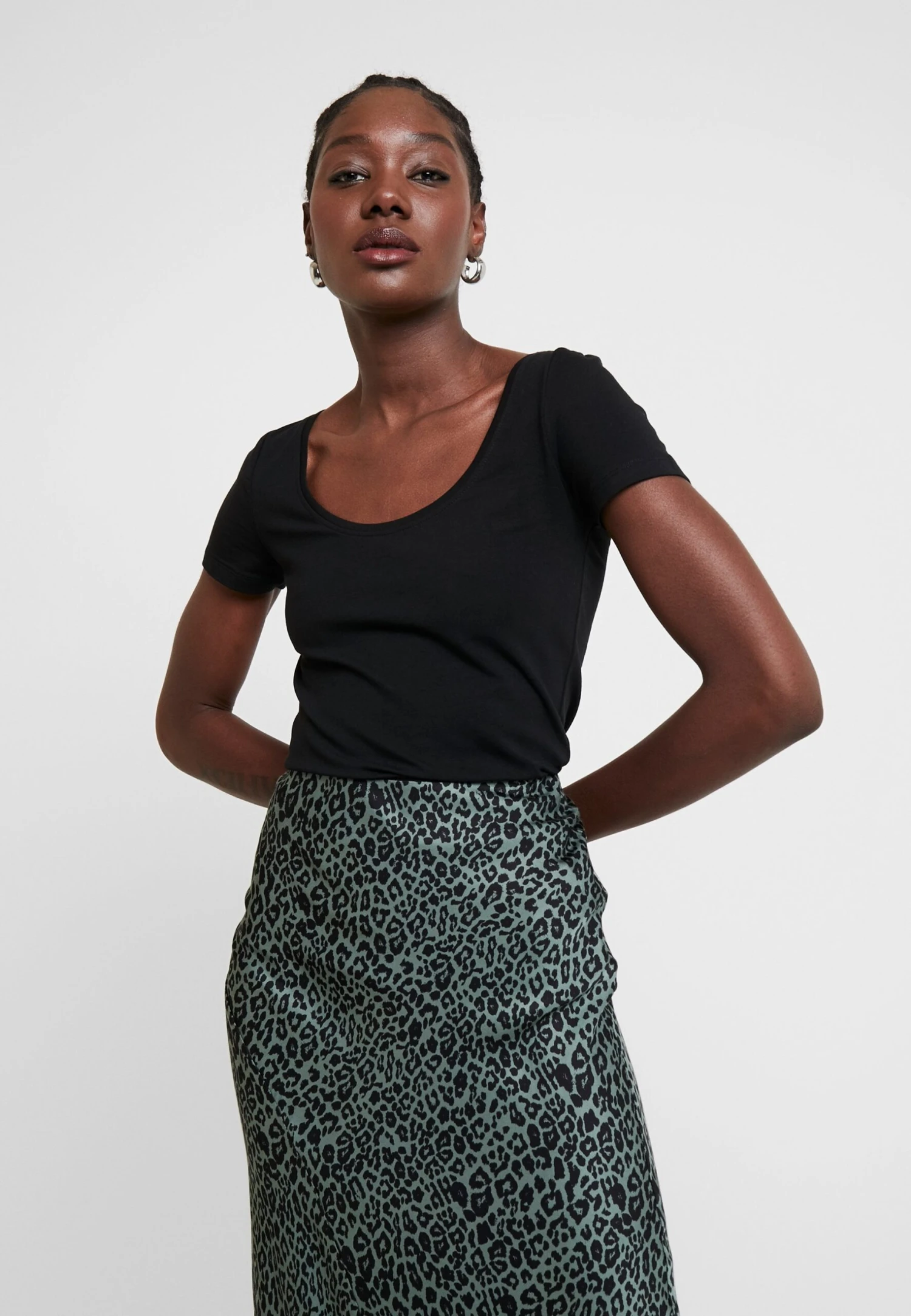 Anna Field 2 Pack- T-Shirt Basic - Black 5 Anna Field 2 Pack- T-Shirt Basic - Black - Afbeelding 3